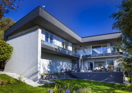 Dom po gruntownej przebudowie