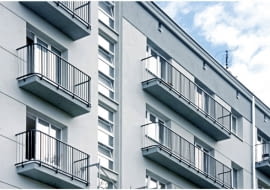 Kamienica przy ulicy Grochowskiej 221 w Warszawie - stan po remoncie