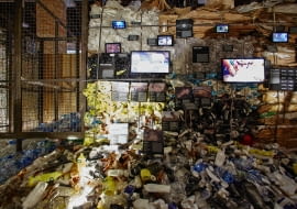 WLOCHY WENECJA ARCHITECTURE BIENNALE 2016 LETS TALK ABOUT GARBAGE PROJEKT HUGON KOWALSKI I MARCIN SZCZELINA