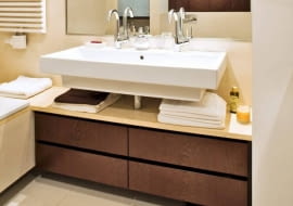 WNETRZA , LAZIENKA , OSWIETLENIE - KINKIETY