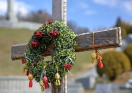 Stroik wielkanocny na cmentarz