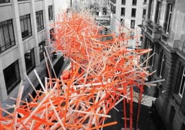 Gigantyczna instalacja w Brukseli. Arne Quinze