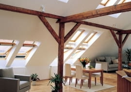 Mieszkać pod stromym czy pod płaskim dachem