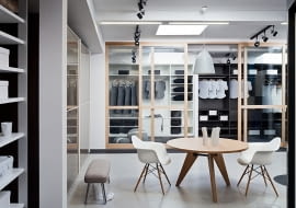 raumplus, szafy i garderoby, showroom