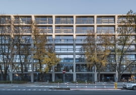 Kompleks P4 w Warszawie. Proj. JEMS Architekci