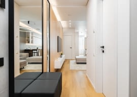 Małe mieszkanie pełne światła