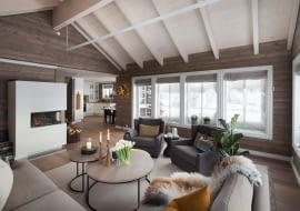 drewniany dom, domek w górach, dom w Norwegii