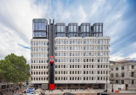 Hotel The Standard London w budynku Camden Town Hall. Proj. Orms