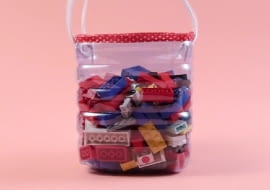 Pojemnik na klocki z plastikowej butelki