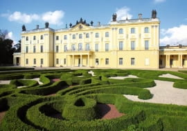 29.08.2008 BIALYSTOK SESJA OGRODY NA ZDJECIU OGROD PALAC BRANICKICH W BIALYMSTOKU STYLIZACJA -------- DLA CZASOPISMA OGRODY FOT. ARKADIUSZ SCICHOCKI / AGENCJA GAZETA