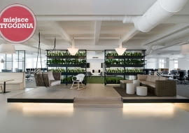 biuro, loft, w dawnej fabryce, ciekawe biuro, ciekawie urządzone biuro