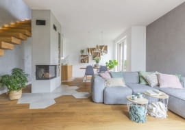 Nowoczesny dom – beton, drewno i wzorzyste akcenty