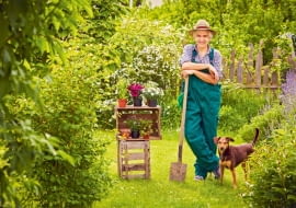 Jak prawidłowo zabezpieczać się podczas pracy w ogrodzie