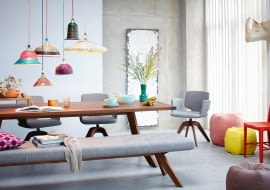 Paleta barw, różnorodność kształtów i rozmiarów. Puśćmy wodze fantazji i dobierzmy klosze o różnych kształtach - takie pozornie przypadkowe elementy mogą stworzyć naprawdę ciekawy komplet.