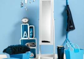 25.04.2013 , CZTERY KATY , KOLOR WZOR , BLEKIT , STYLIZACJA JOANNA PLACHECKA , FOT. AGATA JAKUBOWSKA / AGENCJA GAZETA SLOWA KLUCZOWE: WNETRZA