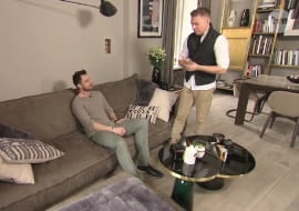 Łukasz Jemioł pokazał mieszkanie. Wchodzimy i... "Jest jedna taka na świecie". Jeszcze ciekawiej w sypialni