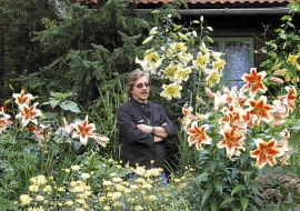 ONE TIME USE ONLY DO JEDNOKROTNEJ PUBLIKACJI OGROD PRYWATNY PANSTWA ANNY I TOMASZA MIGDALSKICH ROSLINY KWIATY LILIE Z GRUPY ORIENPETS NZ TOMEK MIGDALSKI FOT. ANNA MIGDALSKA PUBLIKACJA KWIETNIK NR 10 (166) - 10 2008 SLOWA KLUCZOWE: OGRODY KWIATY ROSLINY ZDJĘCIE DO WKŁADKI: PUBLIKACJA KWIETNIK NR 10 (166) - CZASOPISMA