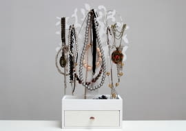 Stojak na biżuterię