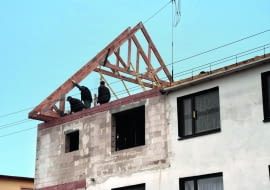 rozbudowa domu, więźba dachowa