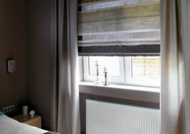 02.07.2014 , Warszawa , wnetrza , okna . zasłony , rolety , sesja dla : Cztery Katy , stylizacja Elzbieta Blasikiewicz . Fot. Michal Mutor SLOWA KLUCZOWE: WNETRZA