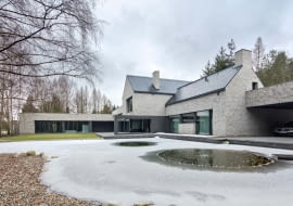 RE: HORIZONTAL HOUSE  - dom pod Łodzią projektu REFORM Architekt