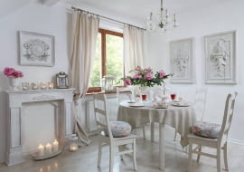 salon, białe wnętrza, aranżacja wnętrz