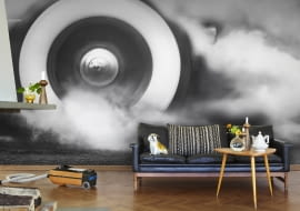 <B>Czym byłby XX wiek bez szaf grających, fliperów, pop artu? Projektanci potrafią zaskakiwać, wprowadzając do naszych wnętrz energetyczne kolory, ekspresyjne formy, ale też pastele, czy subtelne motywy kwiatowe, bo taki też jest pop art - różnorodny.</B> <BR />Burnout - make your tyres scream - fototapeta, 360 x 265, 1467 zł, Mr Perswall, homehome.pl