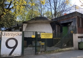 Kopulaki w Warszawie. Domy na Ustrzyckiej wyglądają jak wioska Smerfów