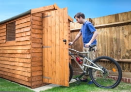 Drewno poleca się do ogrodu