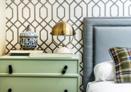 Dekoracje: szyjemy zagłówek do łóżka