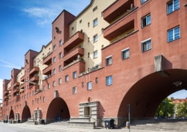 Karl-Marx-Hof w Wiedniu - najdłuższy budynek mieszkalny na świecie