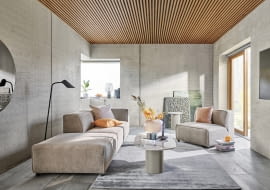 Sofa: gwiazda salonu. Jak wybrać odpowiednią sofę do salonu?