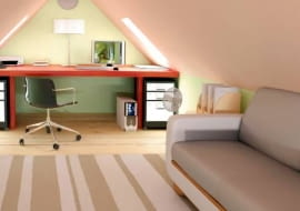 Pod biurkiem warto ustawić szafki. Miejsce wzdłuż skosów można zagospodarować dowolnie, w zależności od potrzeb - nasz projektant umieścił tutaj kanapę i dodatkowe szafki.