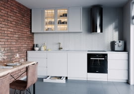 Szuflada pod cokołem