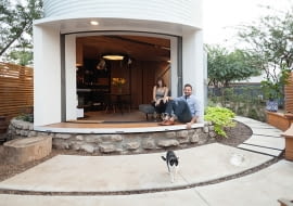 dom w silosie, dom w starym silosie, dom w dziwnym miejscu, dziwny dom