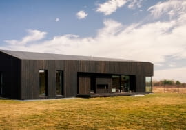 Dom na łące. Proj. Kamil Cierpioł