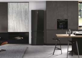 Chłodziarko-zamrażarka Haier z serii 3D HTW7720DNGB.