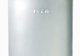 Piec do sauny Mega wykonany ze stali nierdzewnej jest wyposażony w obszerny pojemnik na kamienie, który zapewnia optymalne warunki do przedłużonego procesu parowania wody.