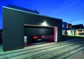 10 cech dobrej bramy garażowej