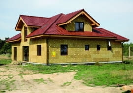 Zbrojenie układa się po całkowitym wyschnięciu kleju i ewentualnym zamocowaniu łączników