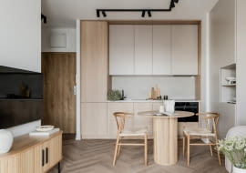 Kaszmirowy minimalizm – aranżacja 36-metrowego mieszkania w Łodzi