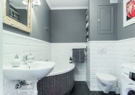 Szaro-biała łazienka