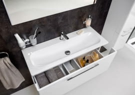 Porządek w łazience - funkcjonalne szafki