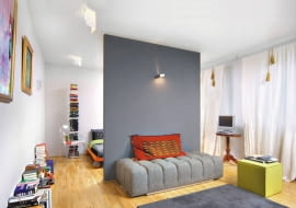 WNETRZA , POKOJ DZIENNY - WYDZIELONA SYPIALNIA PLYTA GIPSOWO - KARTONOWA STYLIZACJA EVA MILCZAREK FOT. RADOSLAW WOJNAR PUBLIKACJA CZTERY KATY NR 8 (226) - 8 2010 SLOWA KLUCZOWE: WNETRZE POKOJ SYPIALNIA ARCHITEKTURA ZDJĘCIE DO WKŁADKI: PUBLIKACJA CZTERY KATY NR 8 (226) - CZASOPISMA