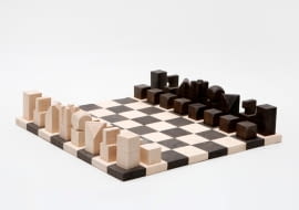 Komplet szachowy A00. Proj. Kasia Rysiak i Agnieszka Wach