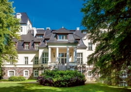 Eklektyczny pałac Ciekocinko od strony ogrodu - stan aktualny.