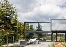 Biuro w kontenerze. Nowatorski projekt na Mokotowie