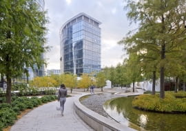 Plac Europejski, projekt: Wirtz International Landscape Architects, główny projektant Peter Wirtz; pracownia Massive Design (pasaż sztuki Art Walk oraz pawilon restauracyjny Genesis), główny projektant Przemysław Mac Stopa