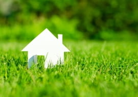 Czy warto kupić tanią działkę rolną z myślą o budowie domu?