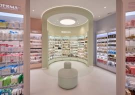 Skin & Beauty. Proj. Robert Majkut Design